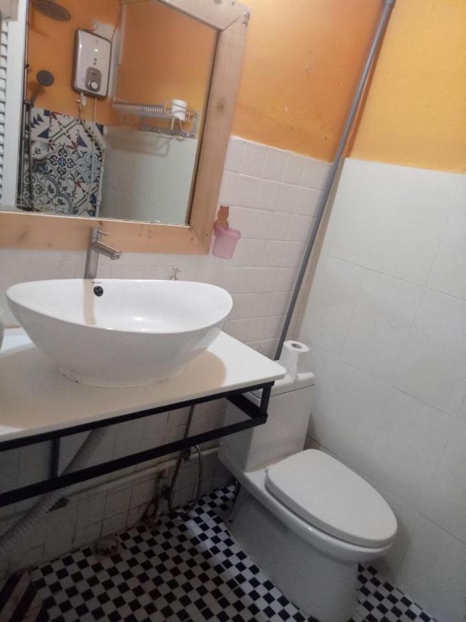 Old Saigon Apartment Ho Chi Minh City Bagian luar foto