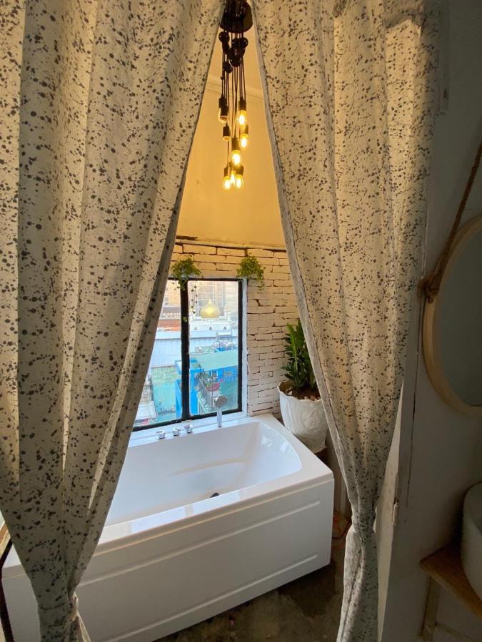 Old Saigon Apartment Ho Chi Minh City Bagian luar foto